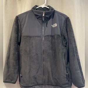 The North Face Women’s/girls Black Fleece Jacket